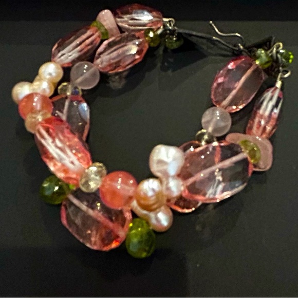 Gem & Pearl Bracelet - Picture 5 of 5